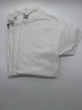 Classic White Crew Neck T-Shirt Size Small